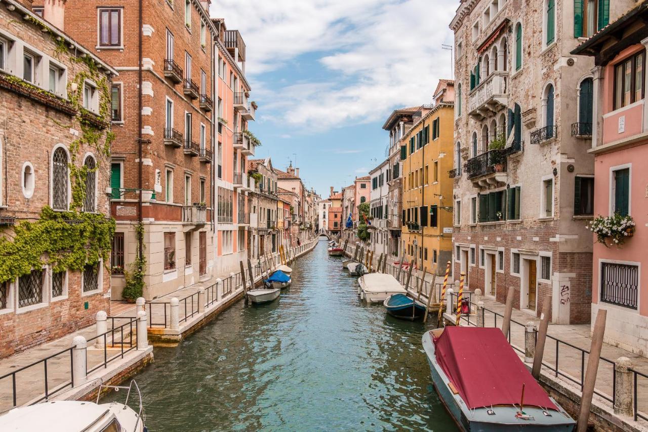 Venezia Spirito Santo Canal View Buitenkant foto